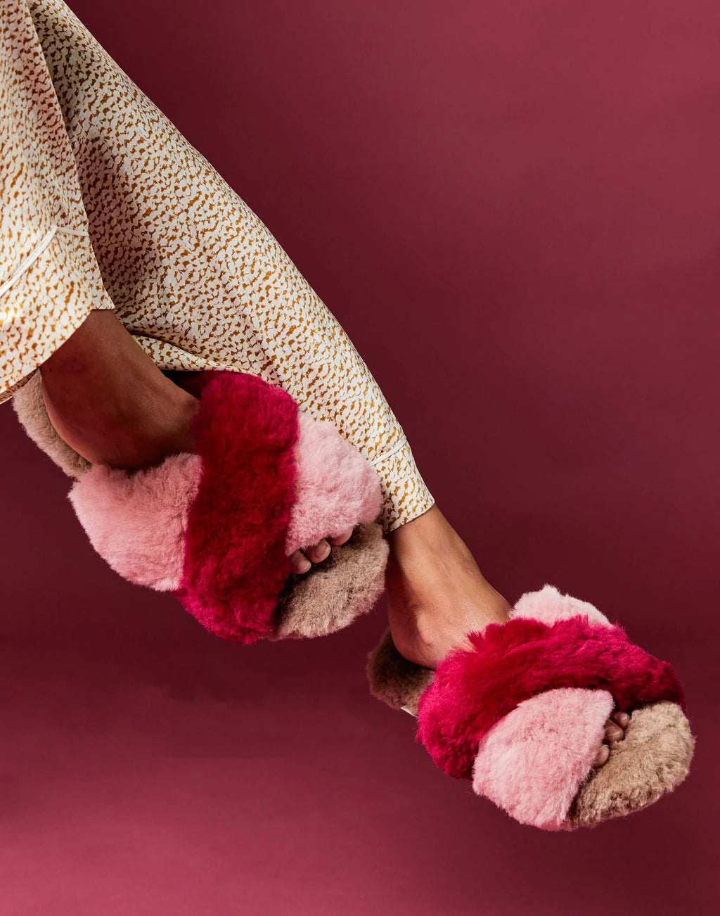 Criss Cross Slipper