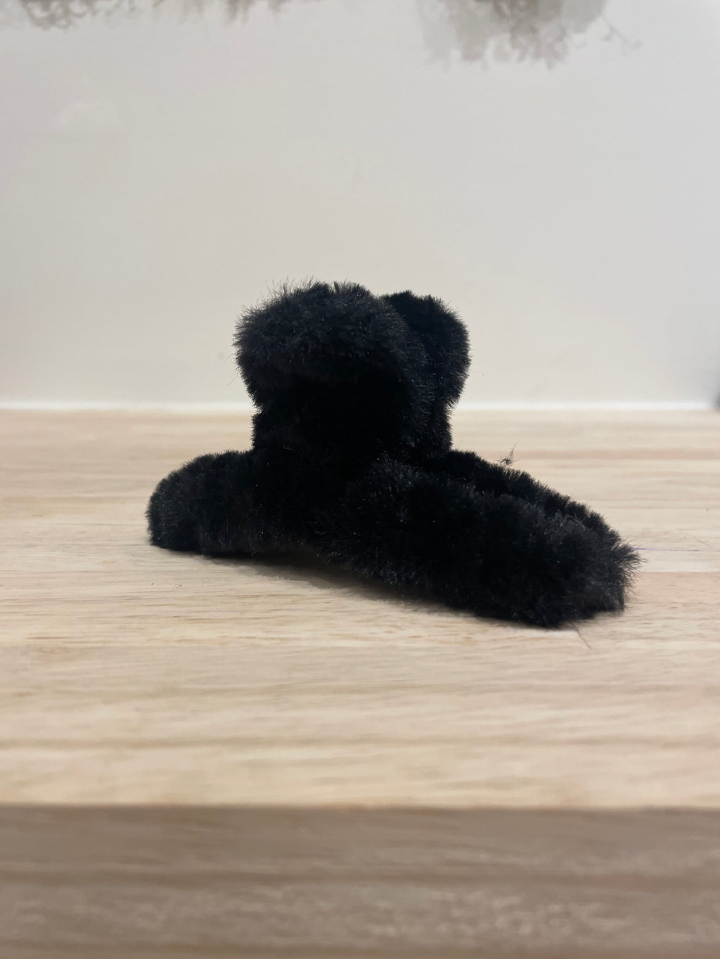 Fluffy Claw Hair Clip
